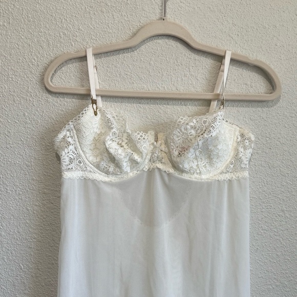 Victoria's Secret Y2K White Chemise Corset Top Slip Mesh Lace Babydoll Fairy L - Picture 2 of 11